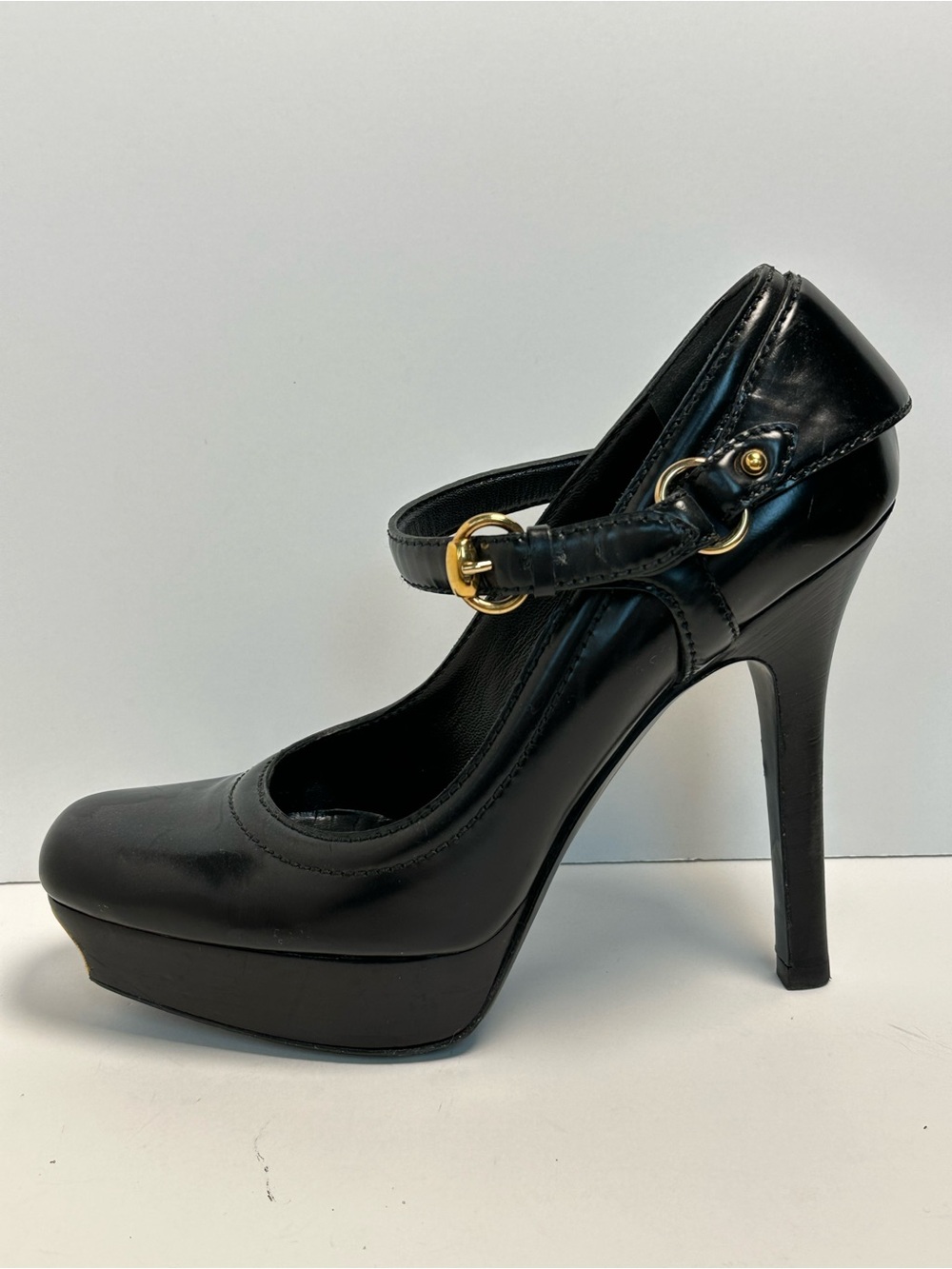 Gucci Black Mary Jane Platform Pumps with Gold Buckle